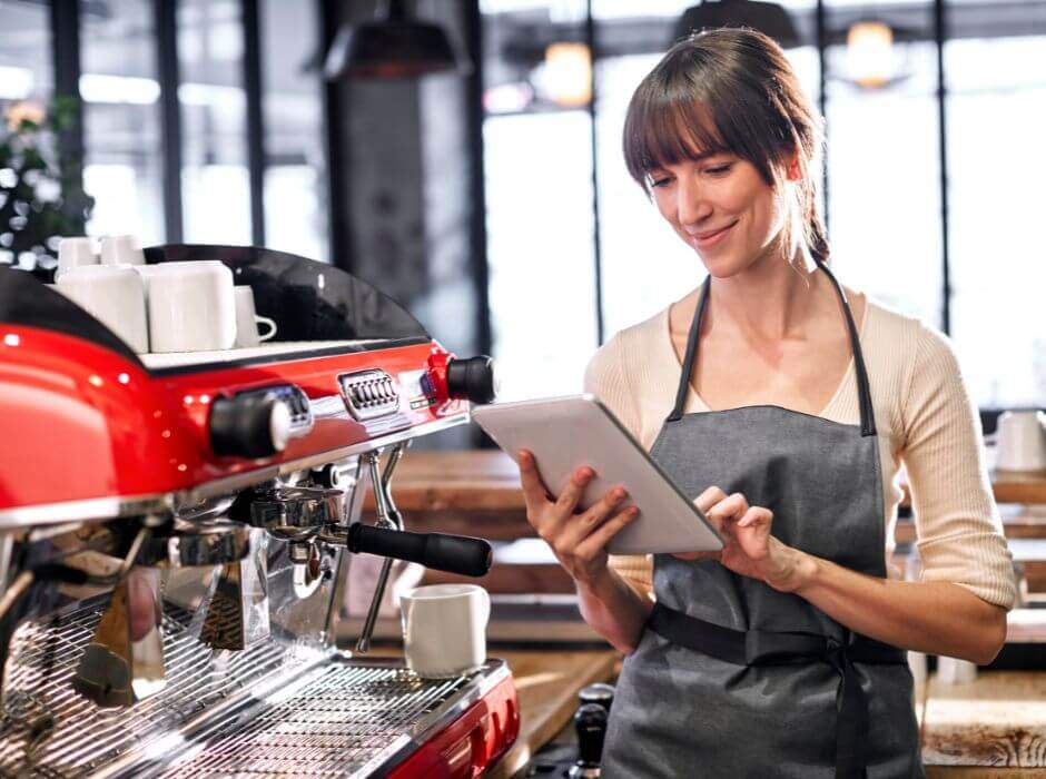 Barista using ipad